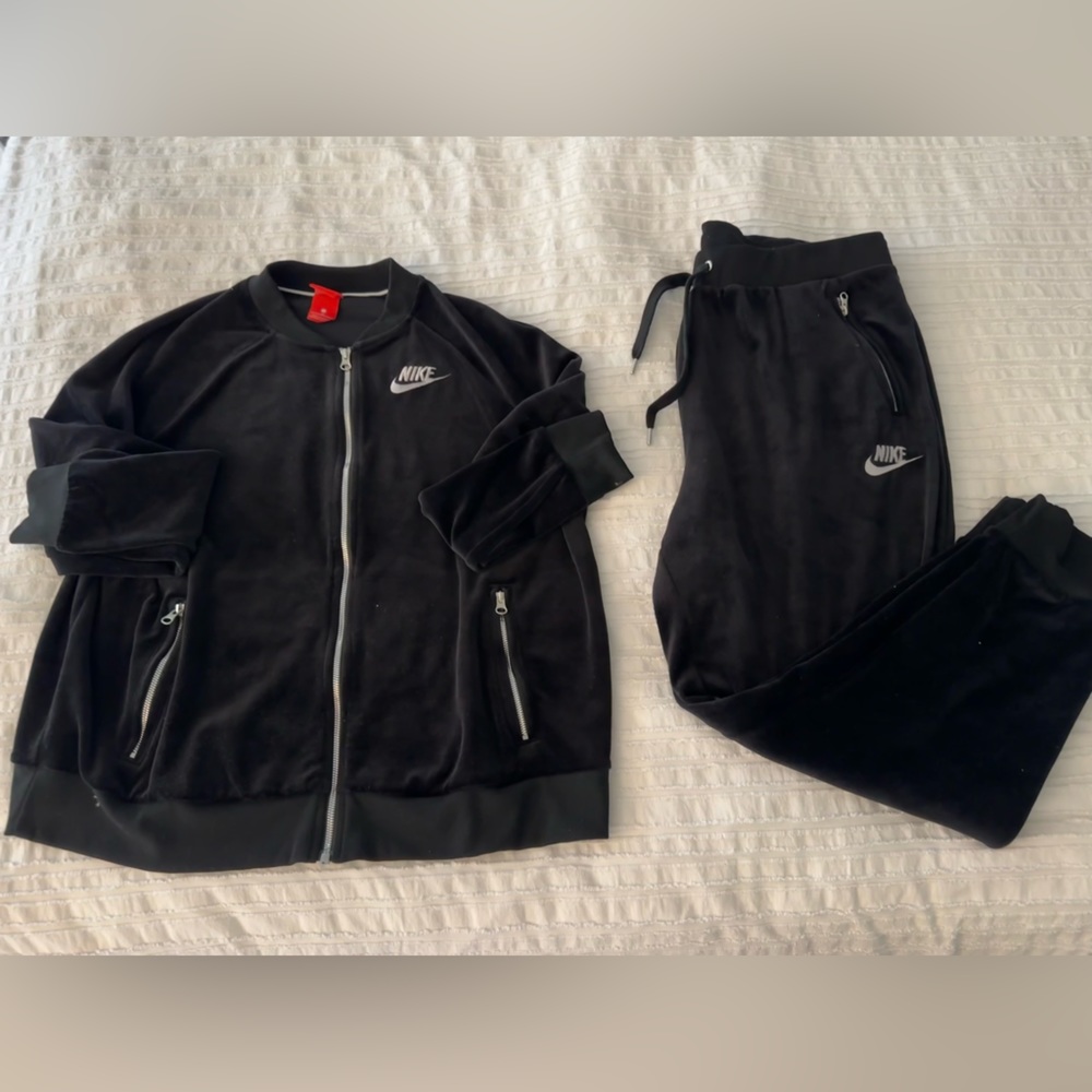 Plus size Nike velour velvet track suit